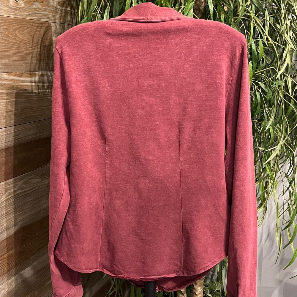 NWOT Bohemela dark red long sleeve button down top. Acid wash knit. XL - Picture 3 of 3